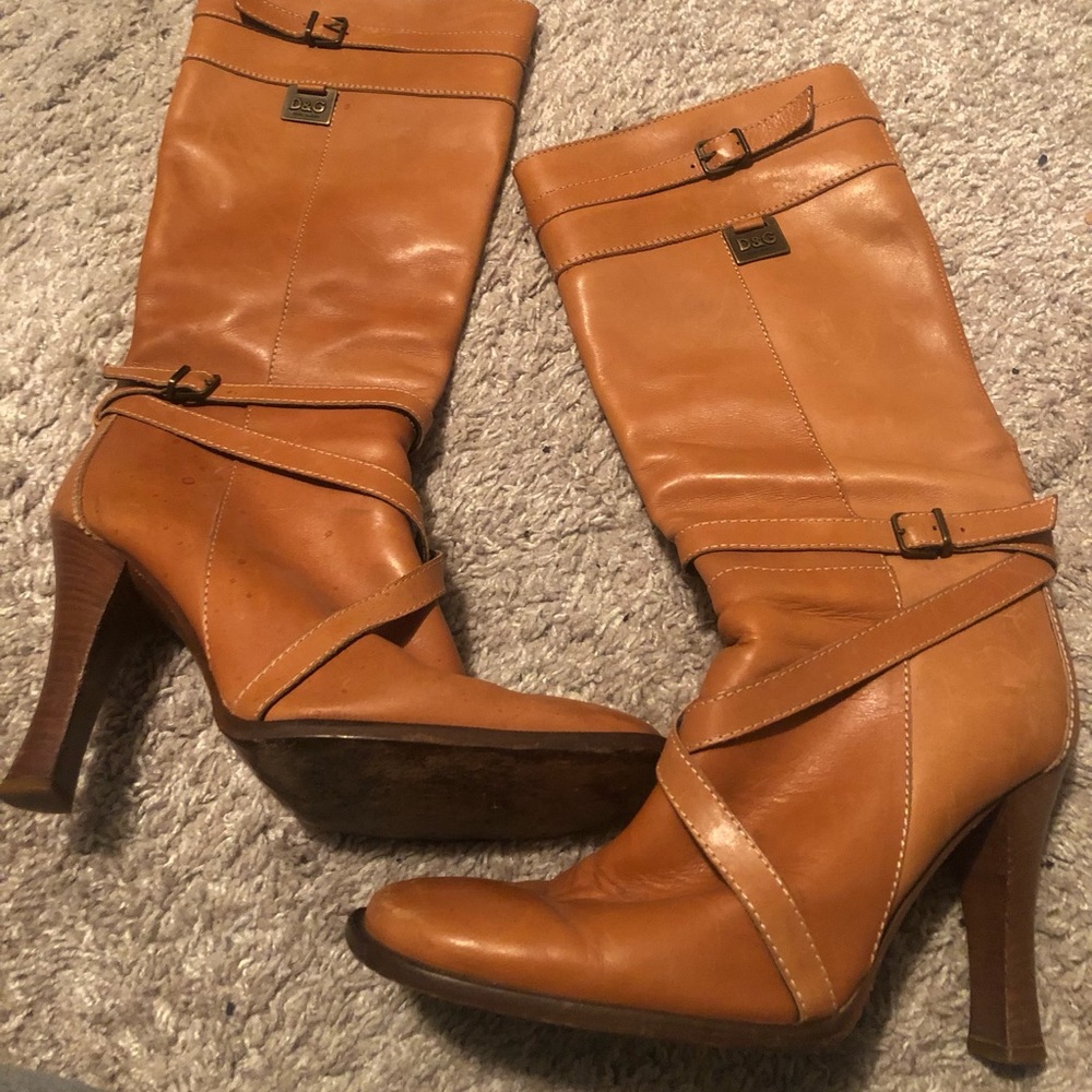 Authentic Dolce & Gabanna tan leather boots